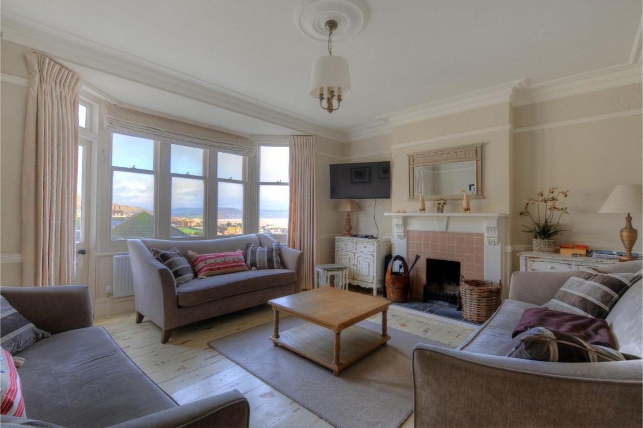 2 Hadleigh Villas Лайм Риджис Екстериор снимка