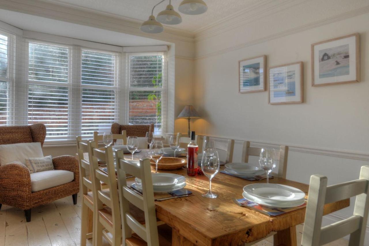 2 Hadleigh Villas Лайм Риджис Екстериор снимка