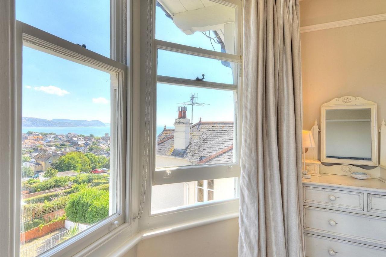 2 Hadleigh Villas Лайм Риджис Екстериор снимка