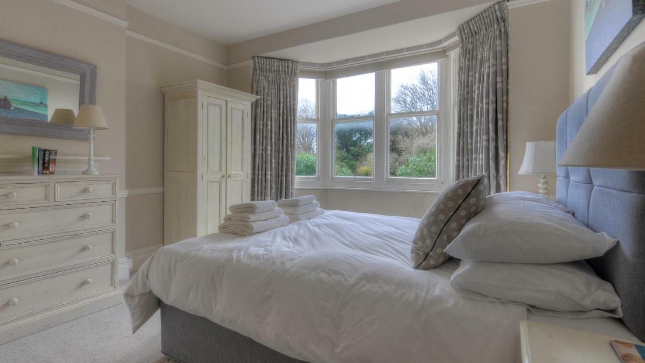 2 Hadleigh Villas Лайм Риджис Екстериор снимка