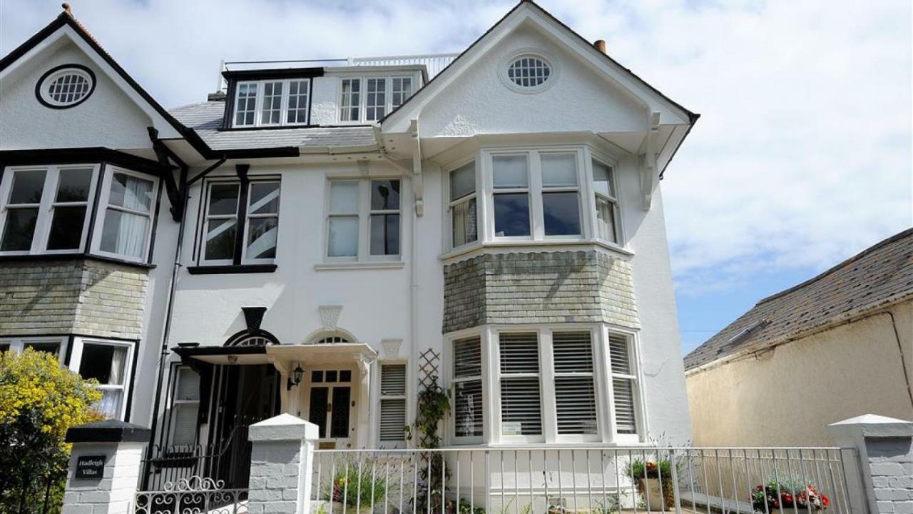 2 Hadleigh Villas Лайм Риджис Екстериор снимка